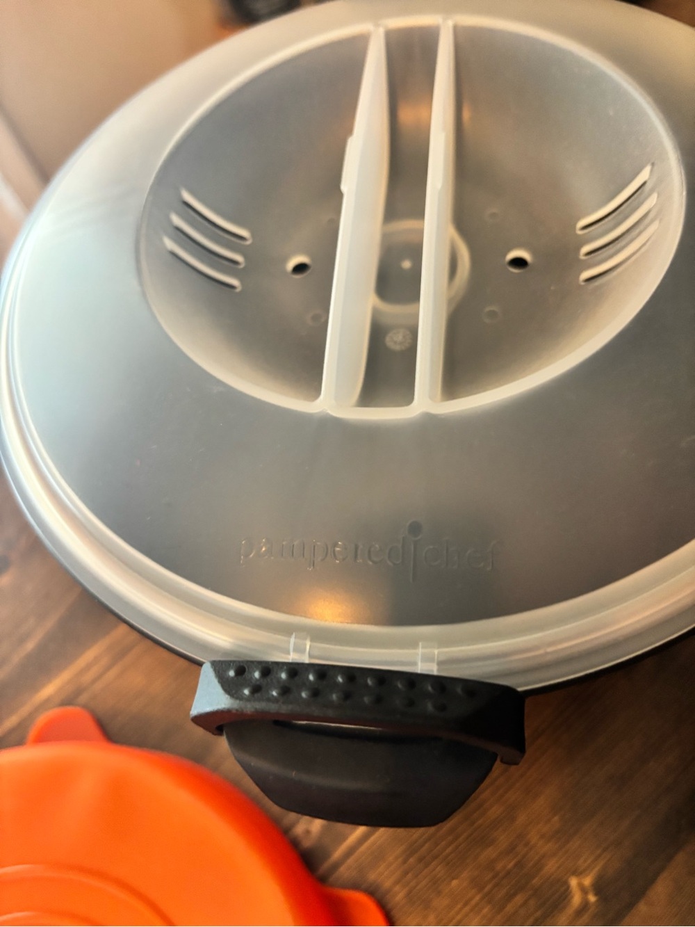 Pampered Chef Black Cookware Set with White Lids - Picture 9 of 12